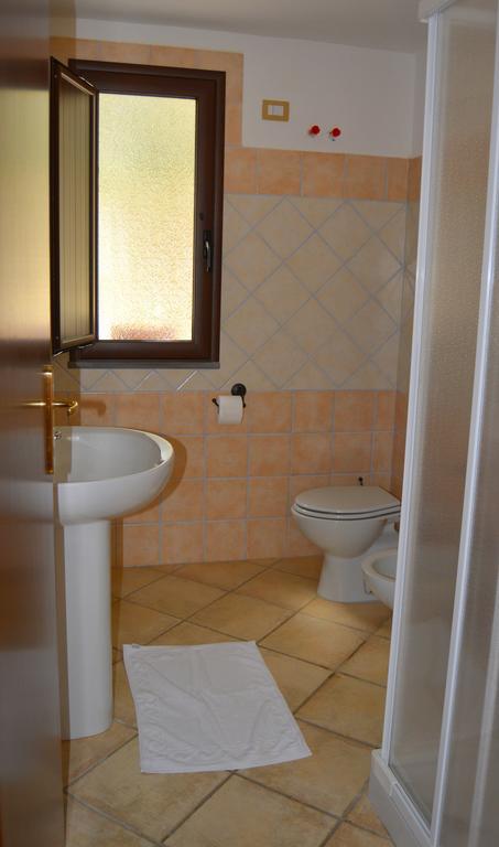 Agriturismo Rubinu Galtellì Habitación foto